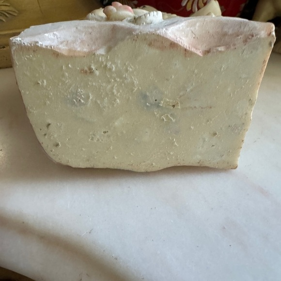 Vintage Kissing Doves Wedding Decor - Picture 6 of 6